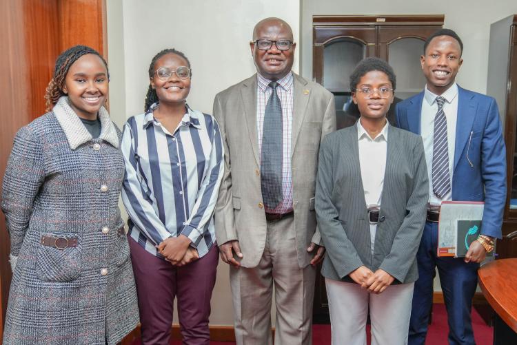 The Deputy Vice-Chancellor for Finance, Planning and Development, Prof Josiah Aduda, with UNSA leaders during the courtesy call to his office.