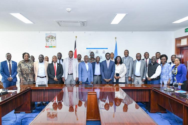 The VC and DVC FPD join Key alumni of the Faculty of Business and Management Science